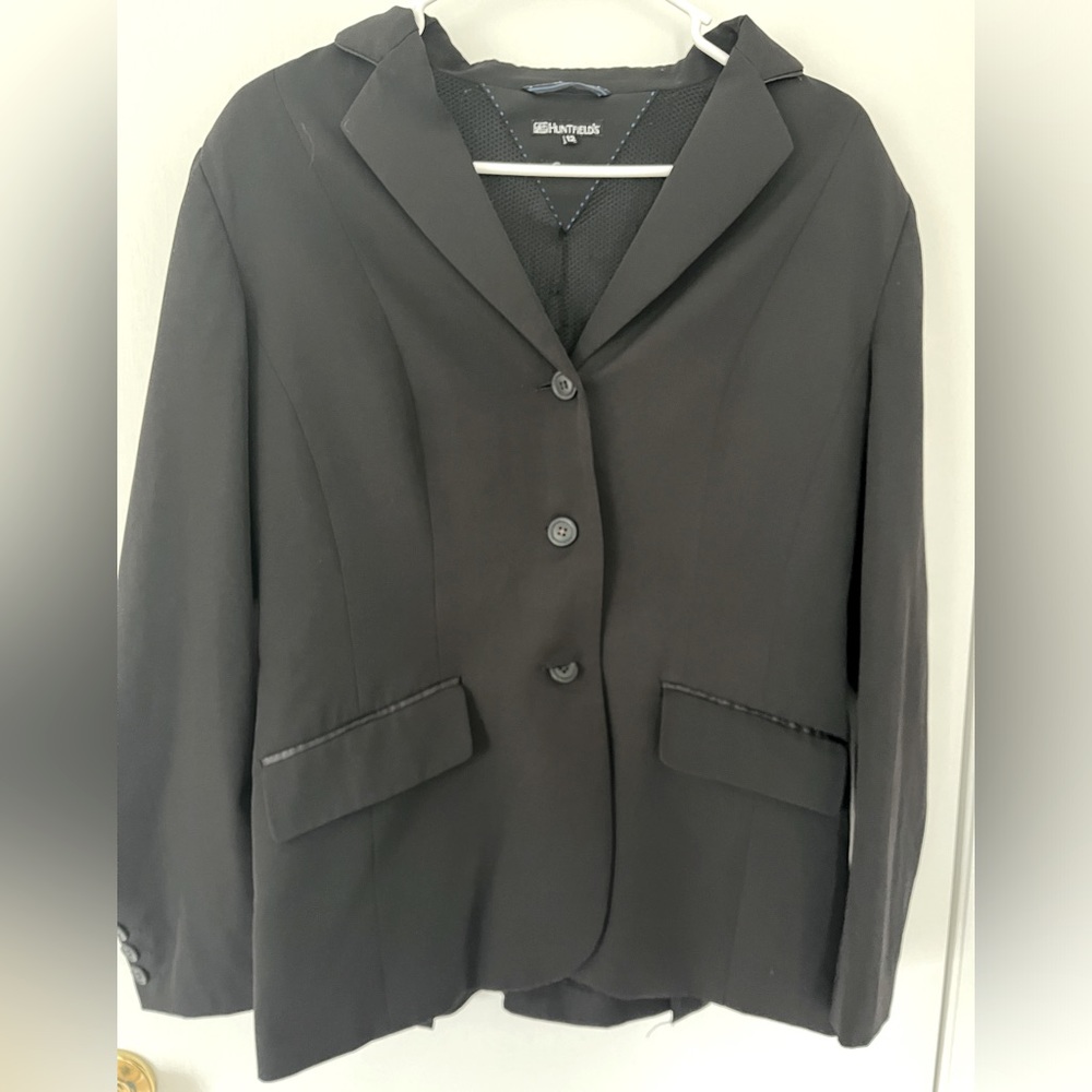 Huntfields Easy Care Show Coat Black Size 12